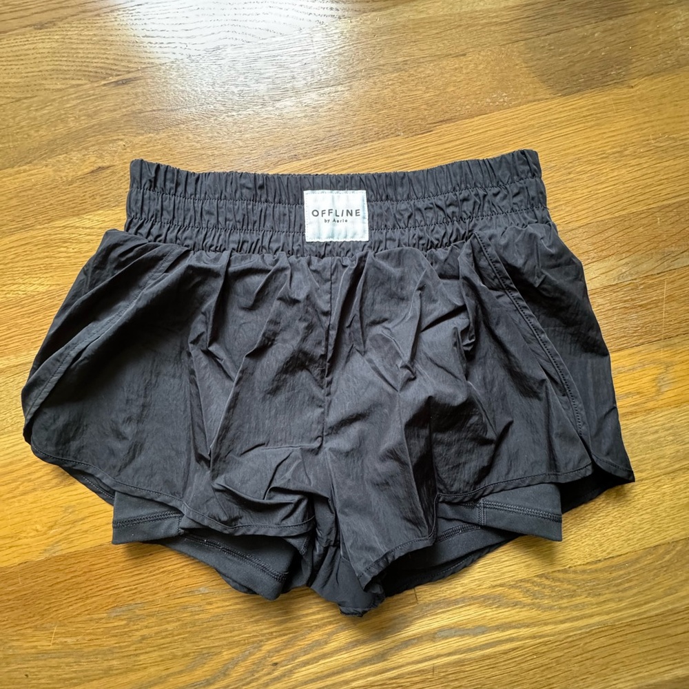 Offline By Aerie Black Shorts Size M